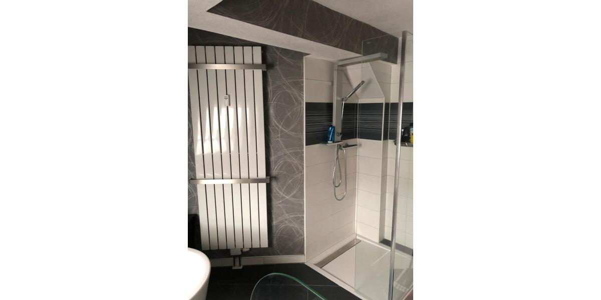 Dachgeschoßwohnung Wurzen - 3 Zimmer, 80 m&sup2;, 119.000&euro; | Angebot:27023025