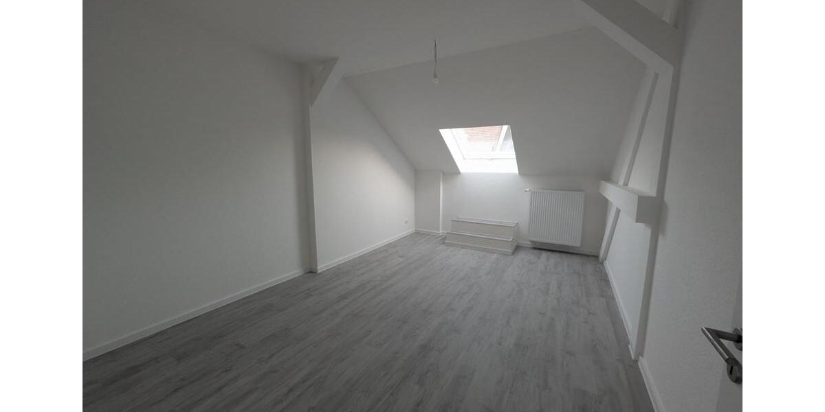 Dachgeschoßwohnung Leipzig Mitte - 2 Zimmer, 48 m&sup2;, 480&euro; | Angebot:25414648