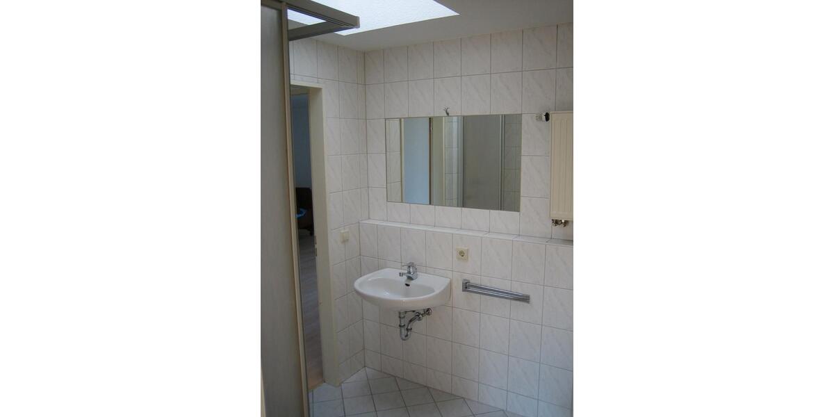 Dachgeschoßwohnung Leipzig Süd - 1.5 Zimmer, 43 m&sup2;, 125.000&euro; | Angebot:26481049