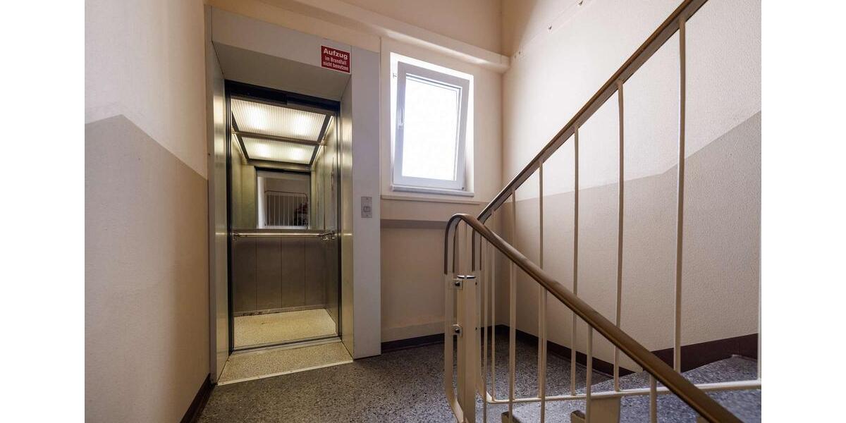 Etagenwohnung Leipzig Lausen-Grünau - 2 Zimmer, 56 m&sup2;, 550&euro; | Angebot:26490338