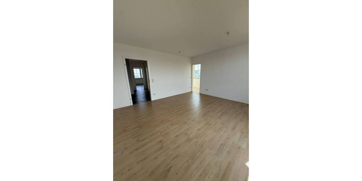 Zimmer Kabelsketal Großkugel - 3 Zimmer, 65 m&sup2;, 488&euro; | Angebot:26472307
