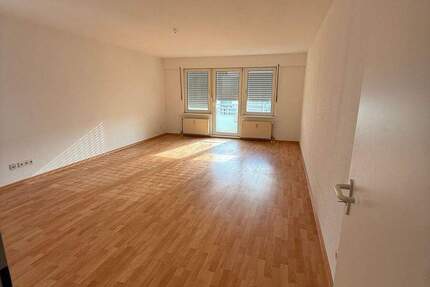 Wohnung Kabelsketal Großkugel - 2 Zimmer, 67 m&sup2;, 440&euro; | Angebot:25736568