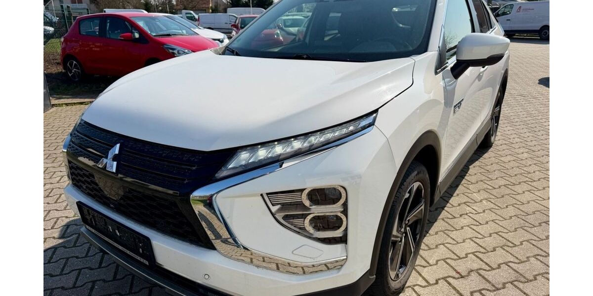 Mitsubishi Eclipse Cross 150.000 km 13.685 &euro; Zwenkau OT Löbschütz 04442