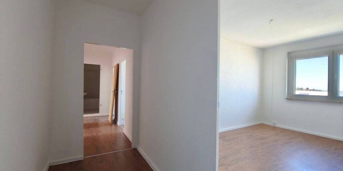 Etagenwohnung Bad Lausick - 4 Zimmer, 82 m&sup2;, 451&euro; | Angebot:26344202