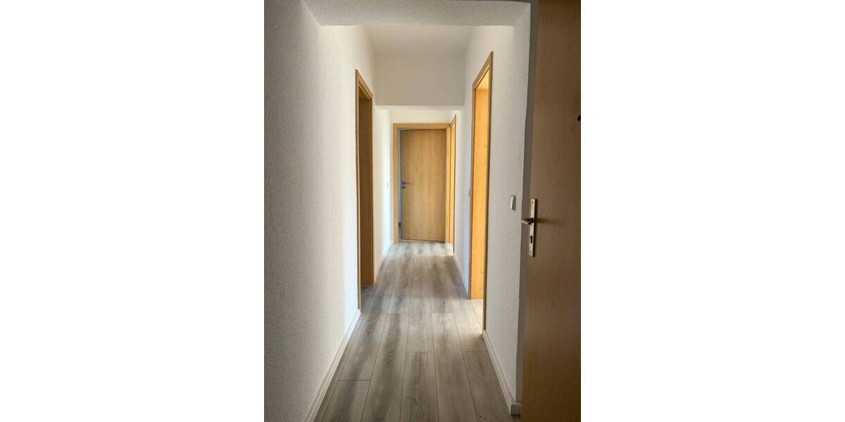 Etagenwohnung Groitzsch Großpriesligk - 3 Zimmer, 59 m&sup2;, 355&euro; | Angebot:24450618