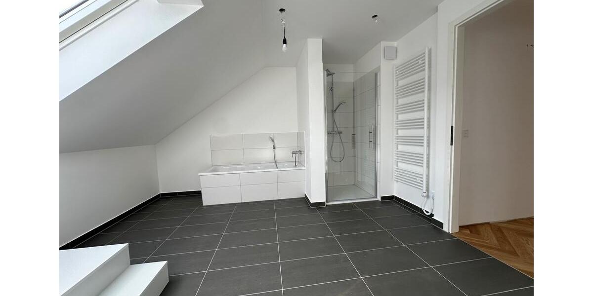 Reihenhaus Leipzig Ost - 4 Zimmer, 139 m&sup2;, 1.850&euro; | Angebot:27710155