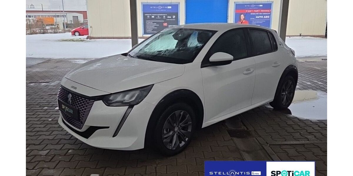 Peugeot 208 4.113 km 14.930 &euro; Leipzig 04129