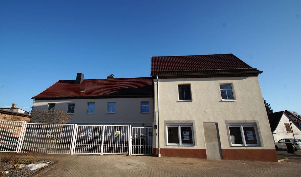 Erdgeschoßwohnung Schkopau - 3 Zimmer, 120 m&sup2;, 1.172&euro; | Angebot:24698919