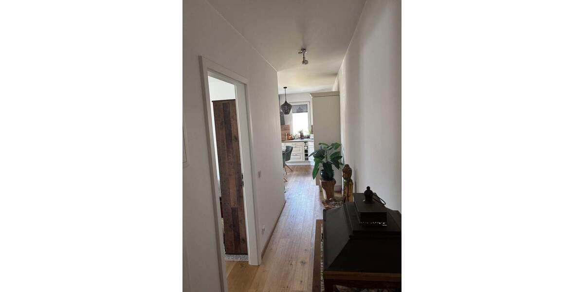 Etagenwohnung Zwenkau - 3 Zimmer, 69 m&sup2;, 295.000&euro; | Angebot:25687343