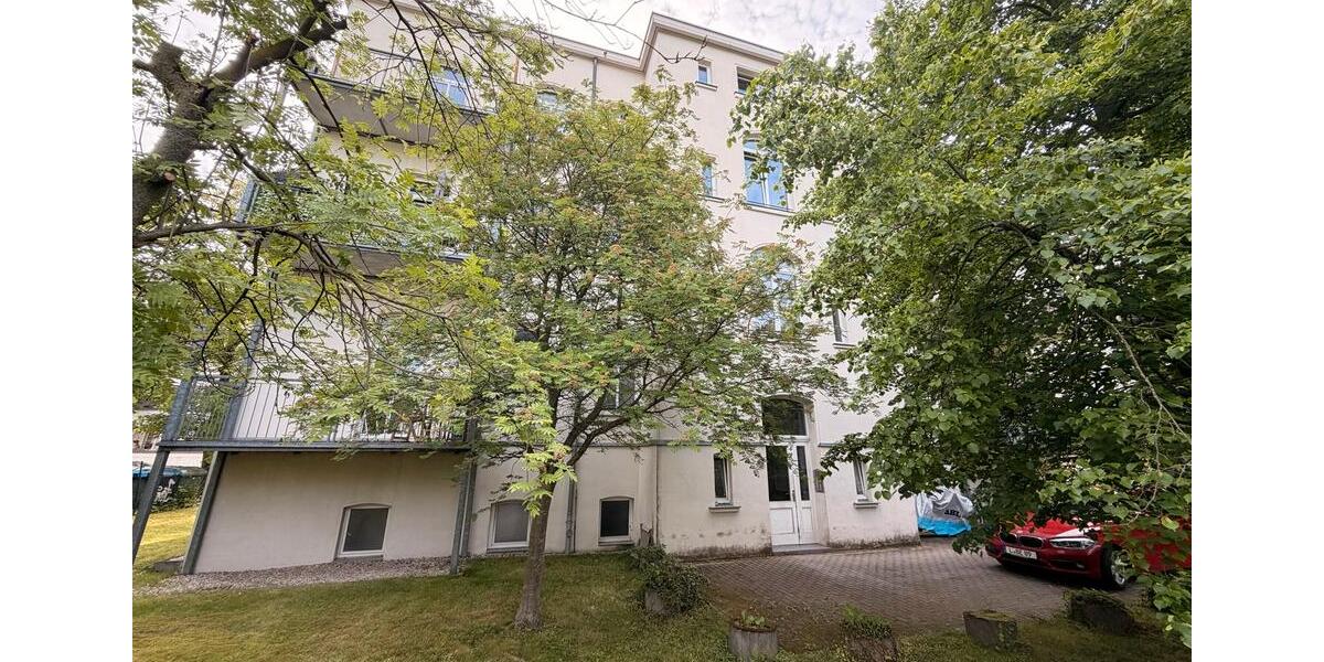 Dachgeschoßwohnung Leipzig Mitte - 4 Zimmer, 125 m&sup2;, 1.500&euro; | Angebot:26664427