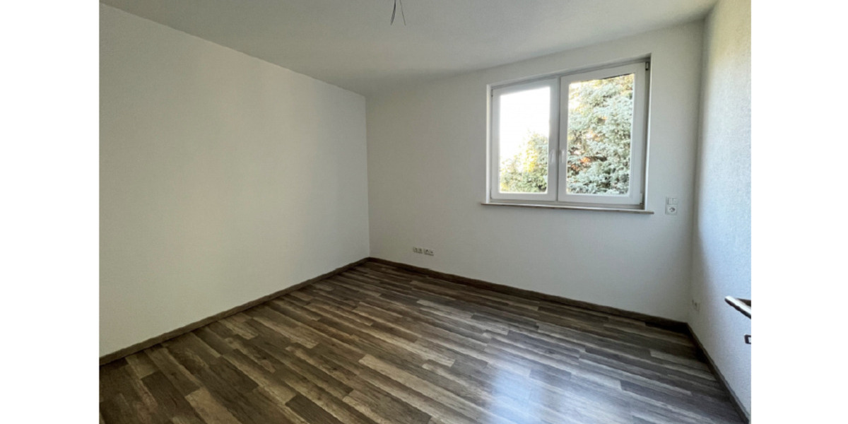 Doppelhaushälfte Schkeuditz - 4 Zimmer, 110 m&sup2;, 1.500&euro; | Angebot:25159467