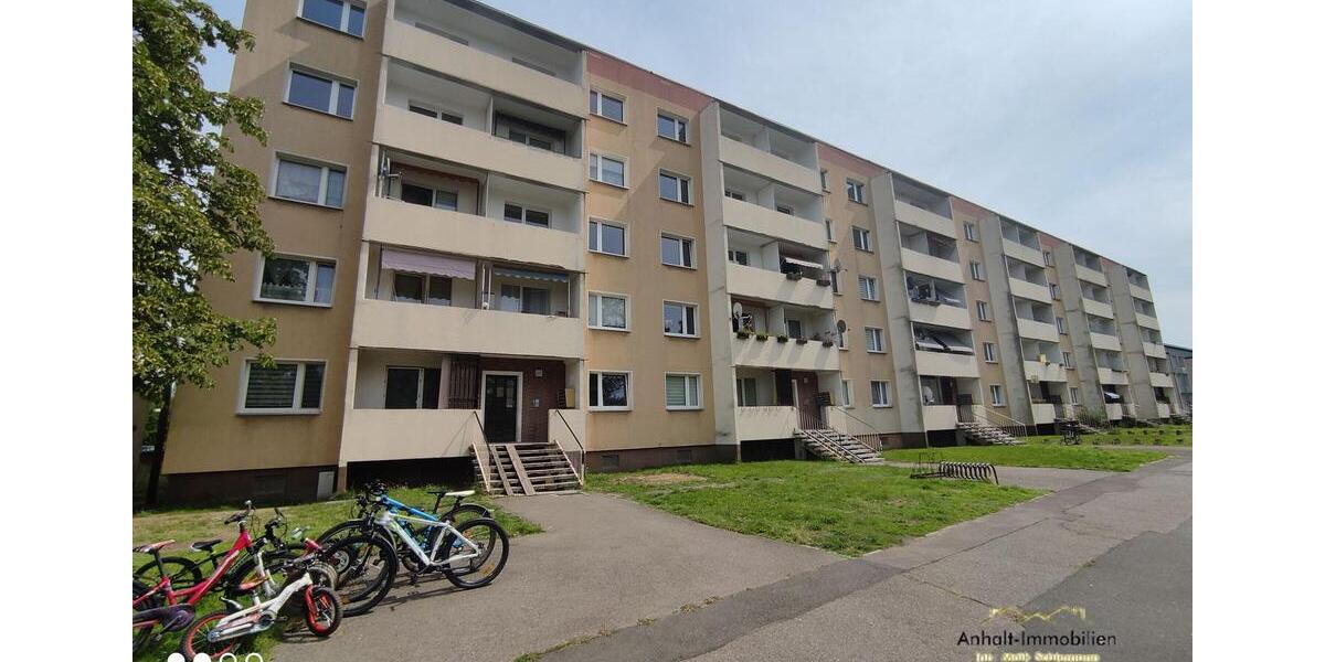 Etagenwohnung Sandersdorf-Brehna Brehna - 1 Zimmer, 36 m&sup2;, 260&euro; | Angebot:25127330