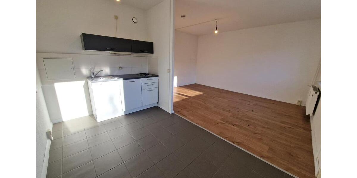 Etagenwohnung Leipzig West - 1 Zimmer, 33 m&sup2;, 342&euro; | Angebot:25342755