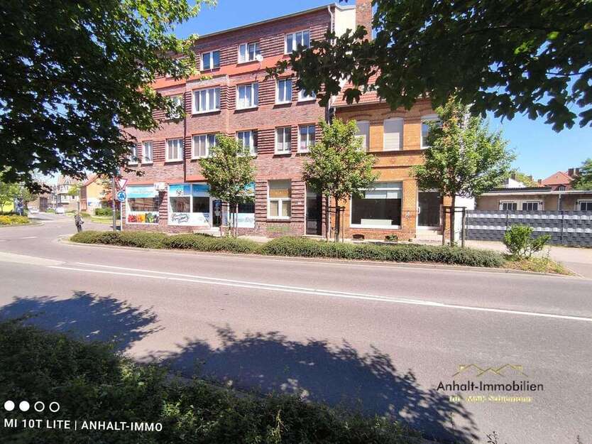 Einzelhandel in Bitterfeld 355 € 30 m²