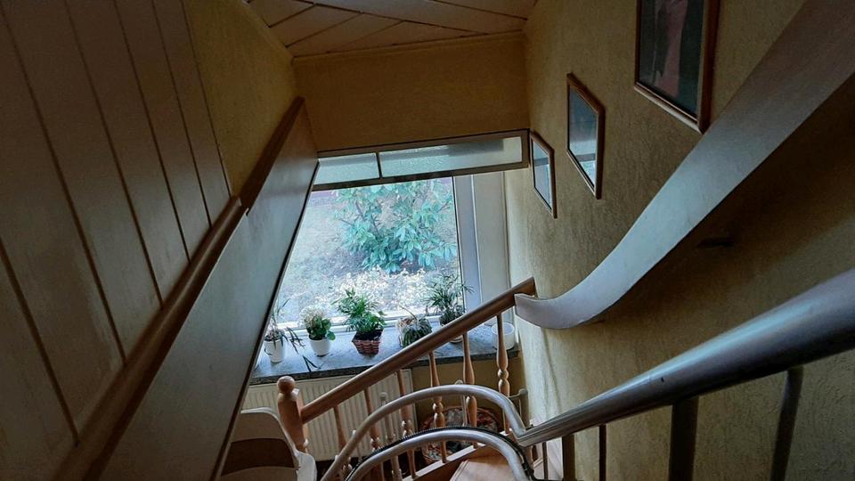 Einfamilienhaus Bad Dürrenberg - 3 Zimmer, 100 m&sup2;, 239.000&euro; | Angebot:25720500