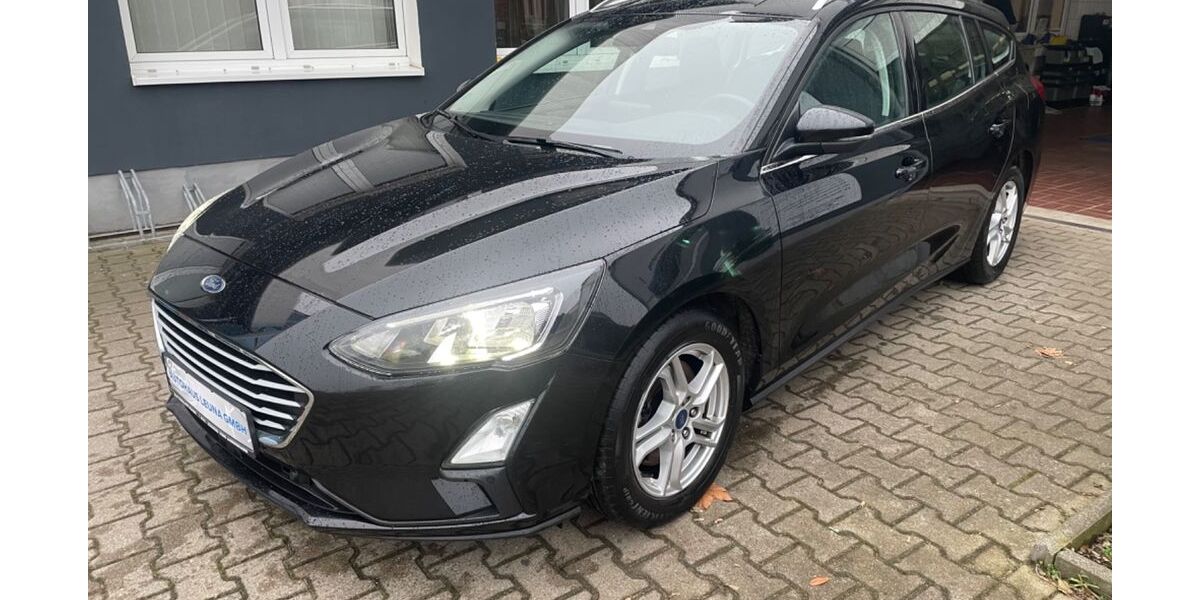 Ford Focus 76.998 km 17.899 &euro; Leuna 06237