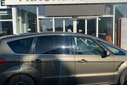 Ford S-Max 220.000 km 5.900 € Halle 06116