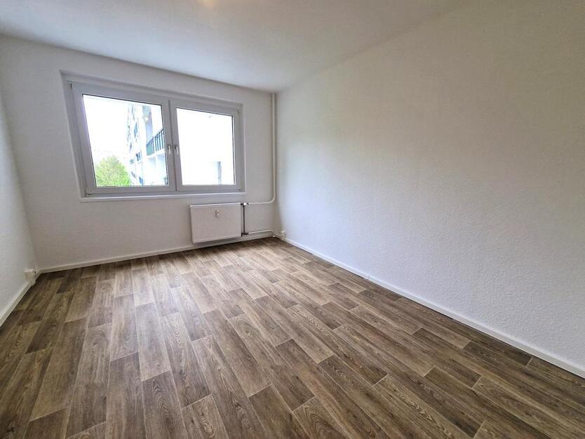 *NEU* 3-Zimmer-Wohnung mit Balkon in Leipzig-Grünau zimmer