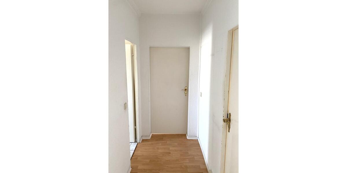 Alle Räume sind mit modernem CV-Belag in Laminatoptik ausgestattet. 3 zimmer