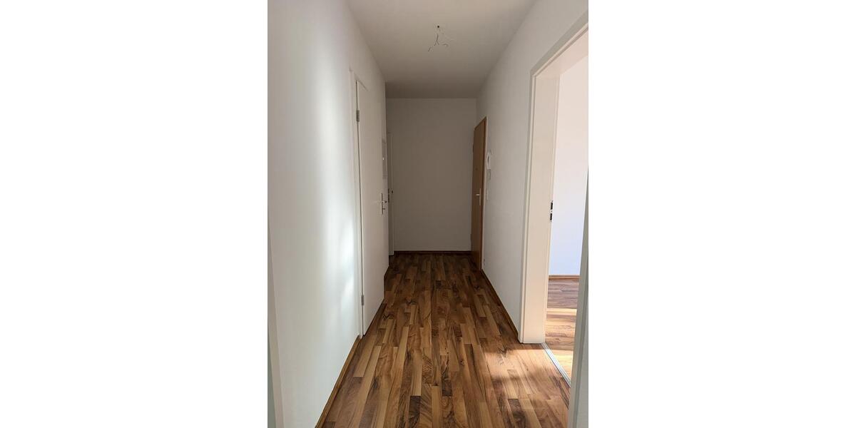 Erdgeschoßwohnung Schkeuditz - 3 Zimmer, 64 m&sup2;, 499&euro; | Angebot:26440943