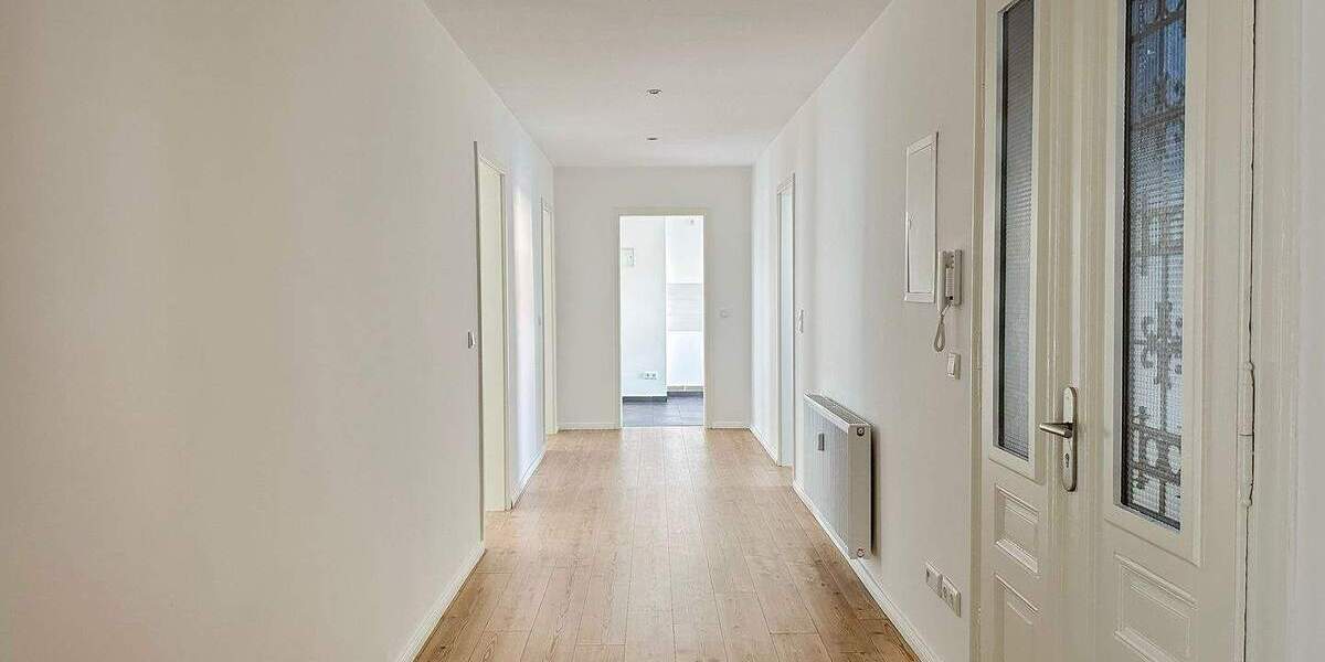 Etagenwohnung Leipzig Zentrum-Süd - 5 Zimmer, 175 m&sup2;, 499.000&euro; | Angebot:24515715