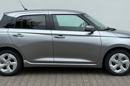 Suzuki Swift 10.900 km 15.979 &euro; Schkeuditz 04435