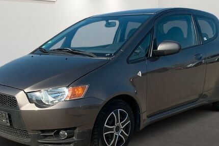 Mitsubishi Colt 160.143 km 2.399 &euro; Brehna 06796