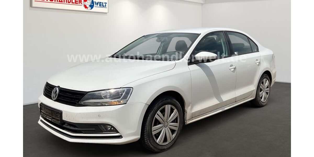 VW Jetta 109.177 km 4.899 &euro; Brehna 06796