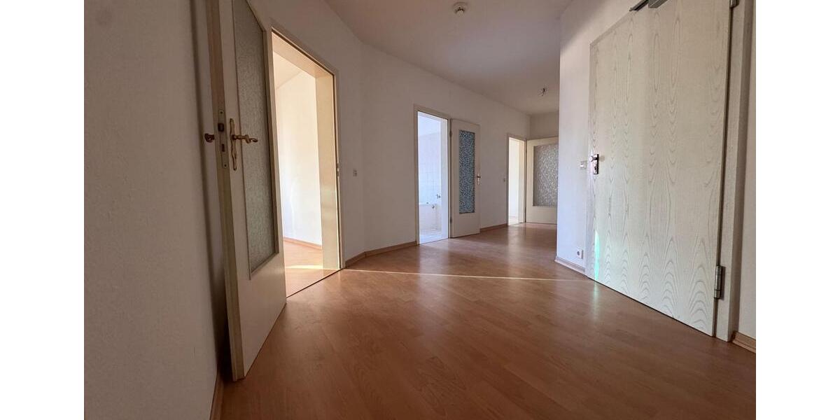 Dachgeschoßwohnung Leipzig Nordwest - 2 Zimmer, 77 m&sup2;, 699&euro; | Angebot:24246775