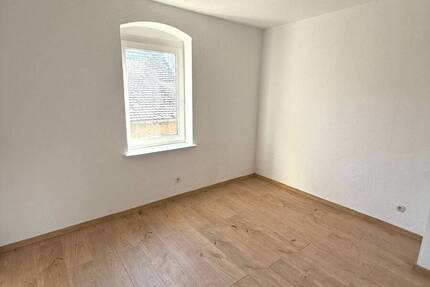 *3-Raumwohnung in Cannewitz bei Grimma sucht SIE* 3 zimmer