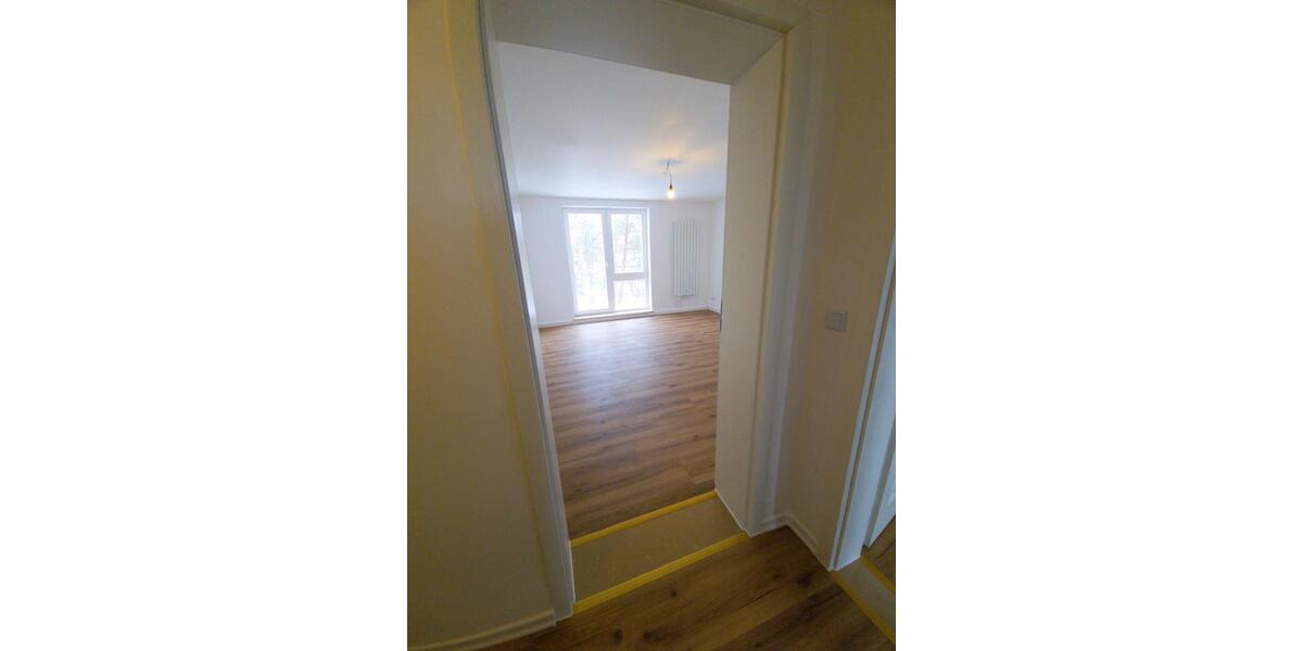 Etagenwohnung Hohenmölsen - 3 Zimmer, 61 m&sup2;, 70.000&euro; | Angebot:26701386