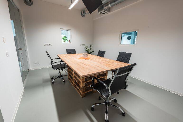 Moderner Coworkingspace Arbeiten der Zukunft Flexibilität pur - All-in-Miete