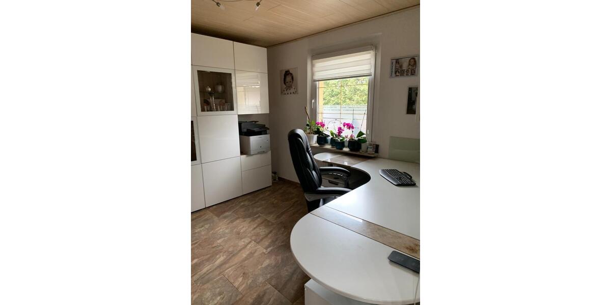 Einfamilienhaus Kabelsketal - 7 Zimmer, 178 m&sup2;, 372.000&euro; | Angebot:27122398