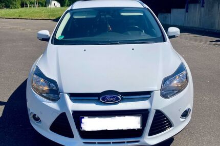 Ford Focus 75.850 km 7.900 &euro; Neukieritzsch 04575
