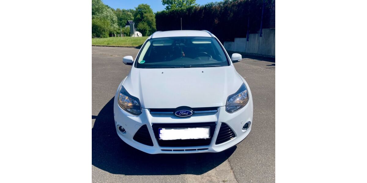 Ford Focus 75.850 km 7.900 &euro; Neukieritzsch 04575