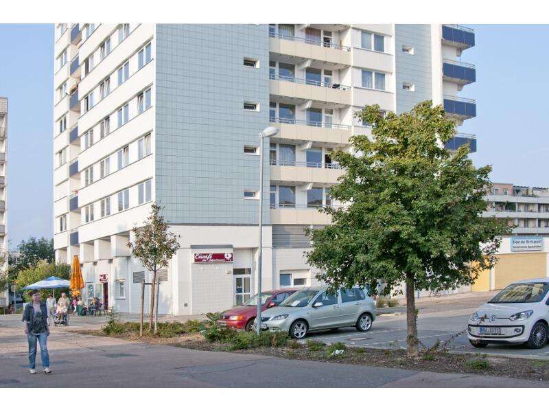 Wohnung zum Mieten in Halle (Saale) 406 € 66.06 m²