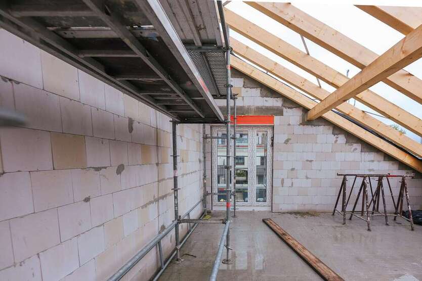 Wohnen, wo andere Golf spielen - Doppelhaushälfte mit Terrasse & Garten 5 zimmer