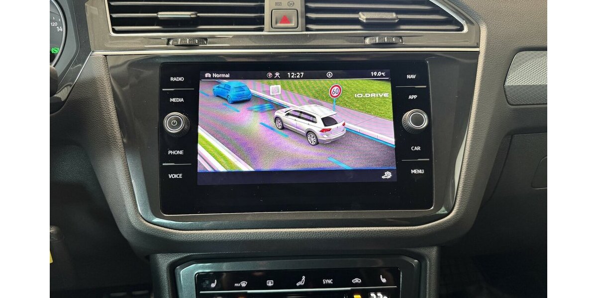 VW Tiguan 1.5 DSG/Led/Navi/Spur/ACC/Garantie 2027 40.000 km 26.490 &euro; Leipzig 04347