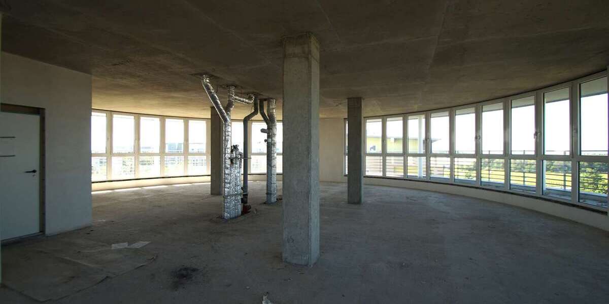 Individuell gestaltbare Bürofläche am Flughafen: Mit Balkon und viel Tageslicht zimmer