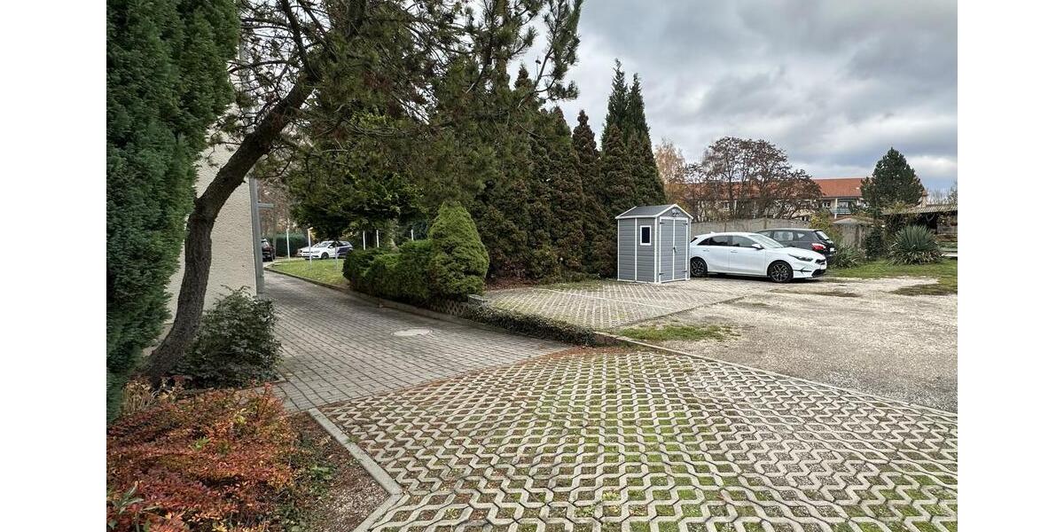 Hochparterre Hohenmölsen - 3 Zimmer, 67 m&sup2;, 62.000&euro; | Angebot:25253817