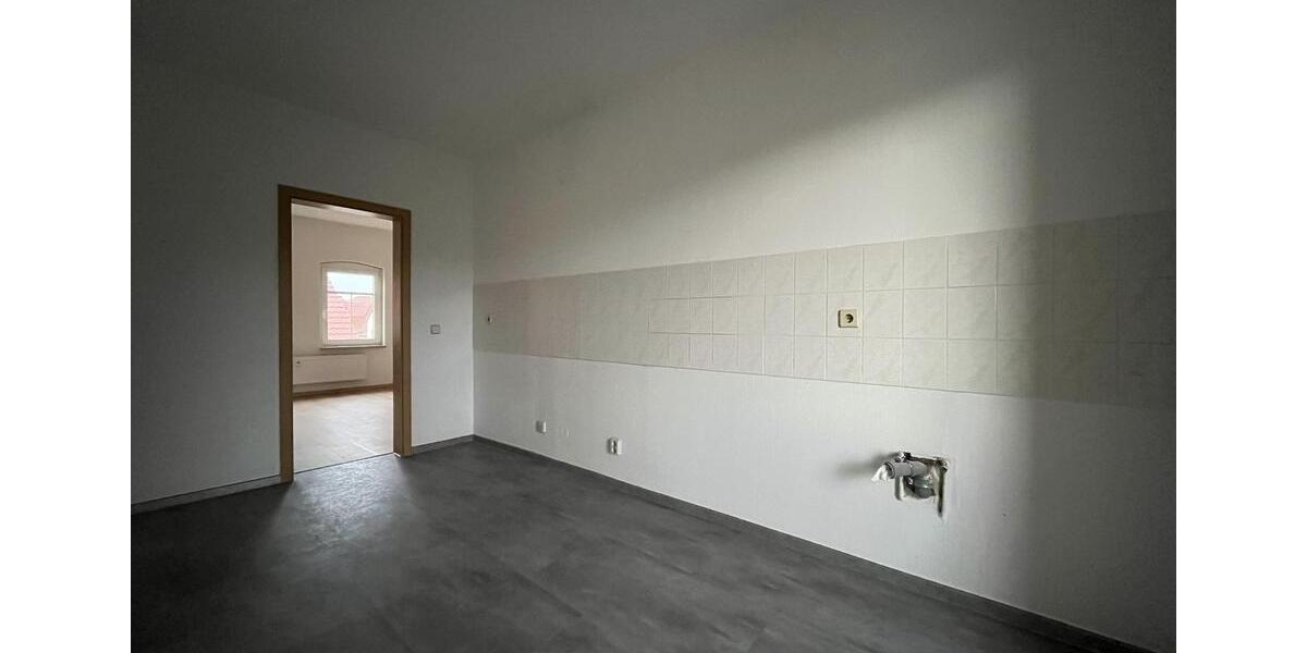 Etagenwohnung Pegau - 1 Zimmer, 38 m&sup2;, 350&euro; | Angebot:25052997