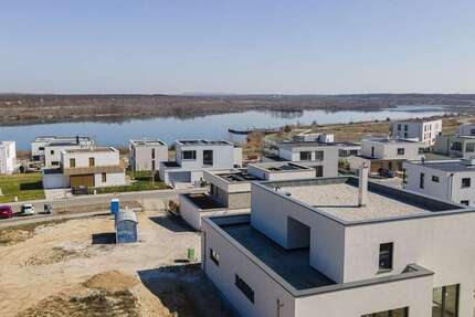Traumhaus zu vermieten! Neugebaute 277m²-Villa mit Pool, Sauna und Kamin am Zwenkauer See!