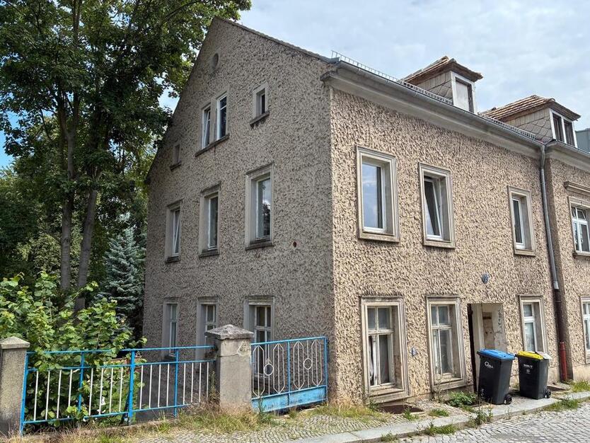Mehrfamilienhaus Mutzschen bei Leipzig