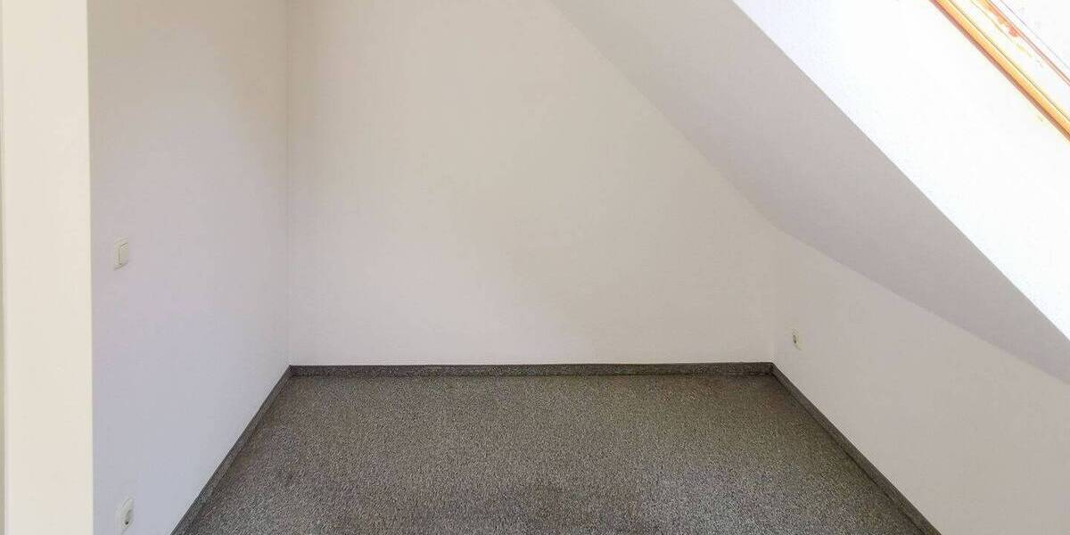 Etagenwohnung Leipzig Wiederitzsch - 2 Zimmer, 67 m&sup2;, 158.000&euro; | Angebot:25927327