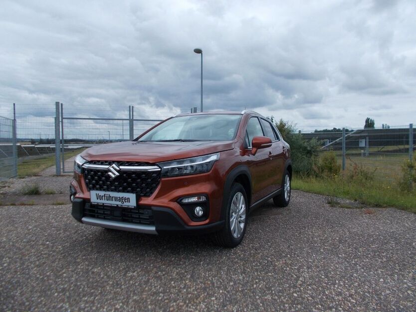 Suzuki (SX4) S-Cross 2.000 km 26.900 € Weißenfels 06667