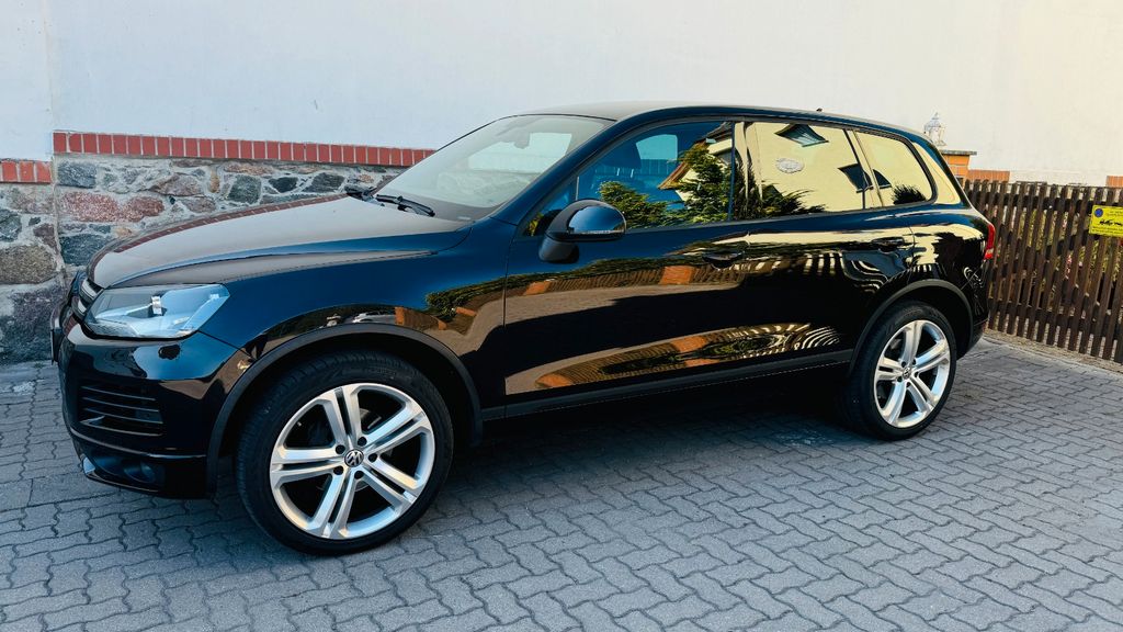 VW Touareg 297.000 km 8.999 &euro; Leipzig 04316
