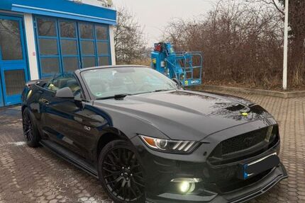Ford Mustang 122.164 km 26.500 &euro; Bad Dürrenberg 06231
