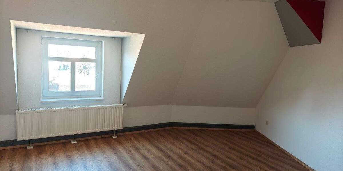 Etagenwohnung Regis-Breitingen Breitingen - 4 Zimmer, 88 m&sup2;, 528&euro; | Angebot:25877660