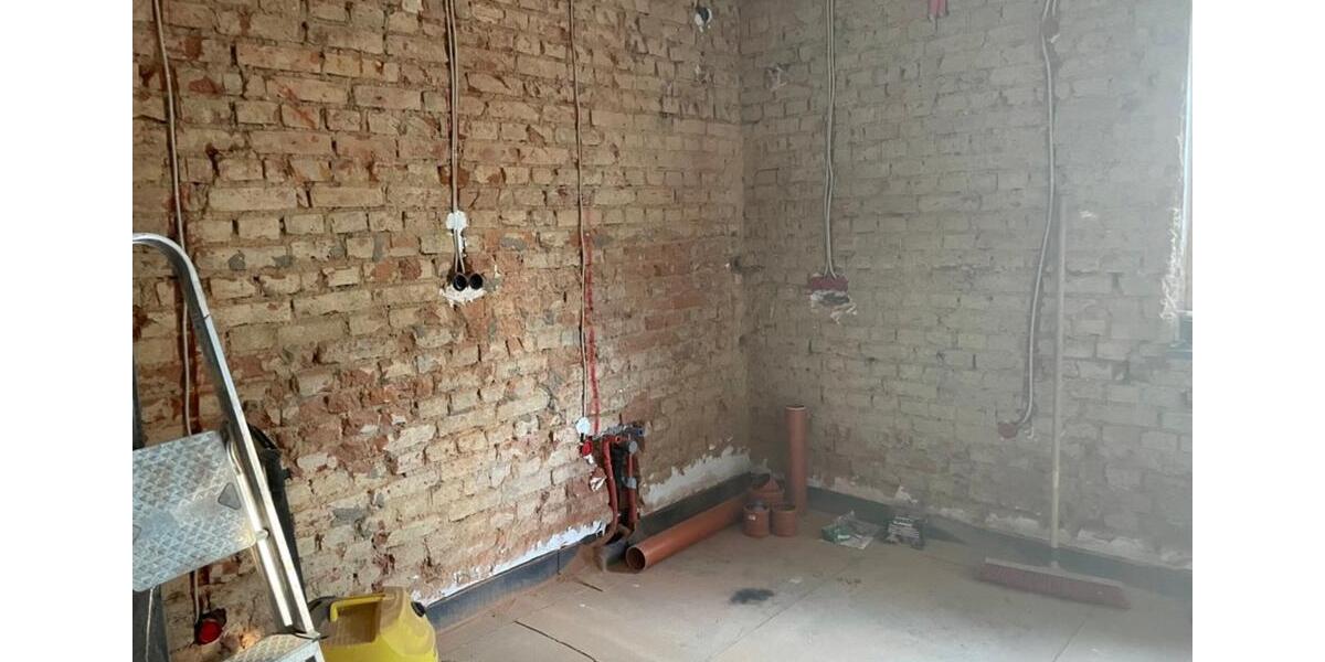 Einfamilienhaus Groitzsch - 5 Zimmer, 120 m&sup2;, 160.000&euro; | Angebot:16442893