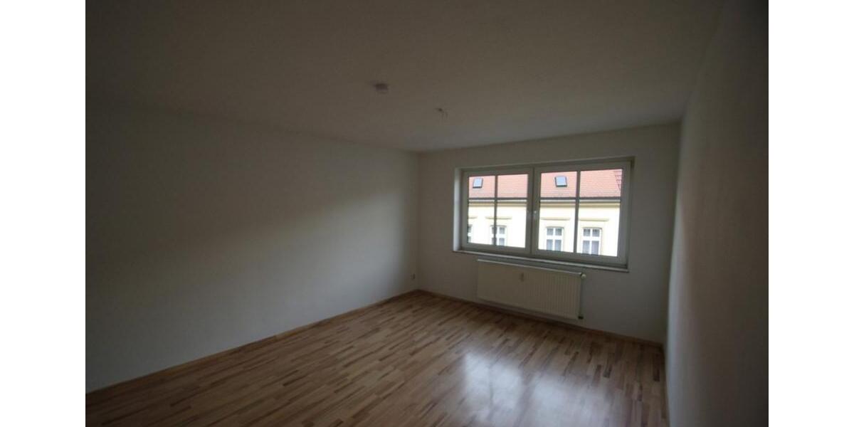 2 Raum Wohnung in Mansfeld 2 OG rechts 2 zimmer